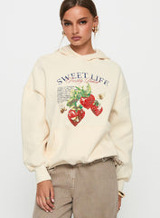 Sweet Life Graphic Sweater Cream