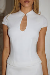 Vieno Keyhole Fitted Top - White